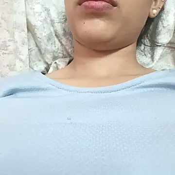 Snapshot of DesiSimran09 chatting on 1, 11, 2025 DesiSimran09 online show from 1, 11, 2025