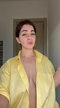 Roxanne Skye online show from 27, 11, 2025