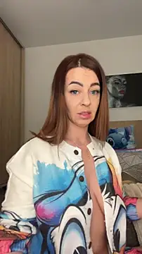 Roxanne Skye online show from 28, 10, 2025