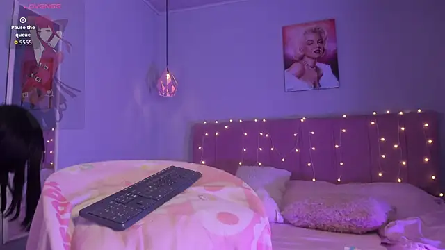 ela petit online show from 23, 6, 2026
