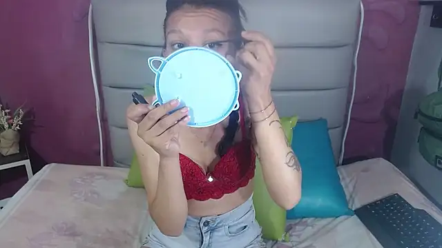 Snapshot of Carina_Santana chatting on 15, 9, 2025 Carina Santana online show from 15, 9, 2025