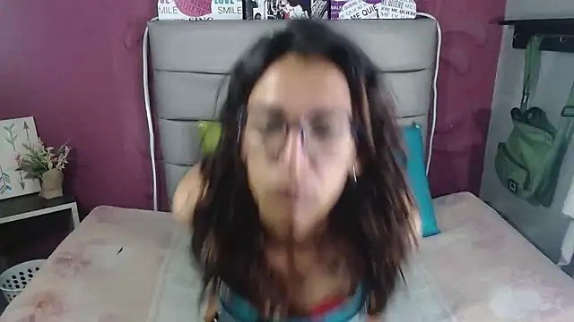 Snapshot of Carina_Santana chatting on 17, 9, 2025 Carina Santana online show from 17, 9, 2025