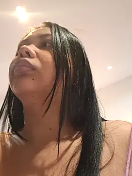 Alessandraa- online show from 4, 12, 2025