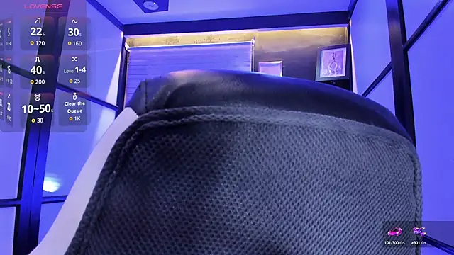 ScarletMoon1  online show from 10, 10, 2025