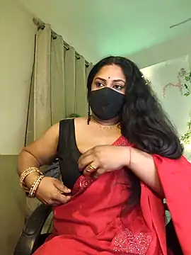 Snapshot of Indian_queen007 chatting on 8, 5, 2026 Indian queen007 online show from 8, 5, 2026