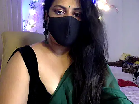 Snapshot of Indian_queen007 chatting on 27, 5, 2026 Indian queen007 online show from 27, 5, 2026