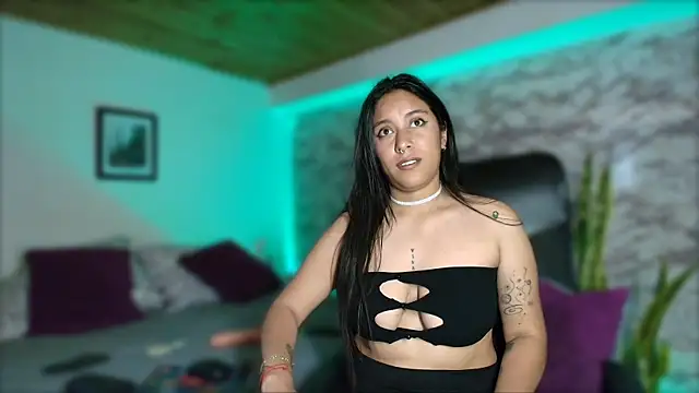 Gabbysweet0 online show from 27, 10, 2025