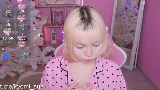 Kyomi Sun online show from 17, 12, 2025