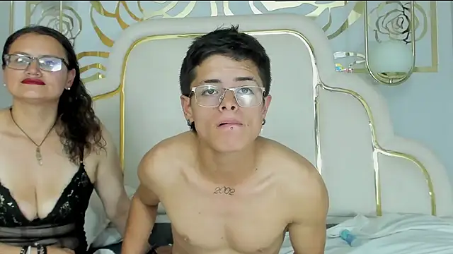 midnightlust vc online show from 25, 10, 2025