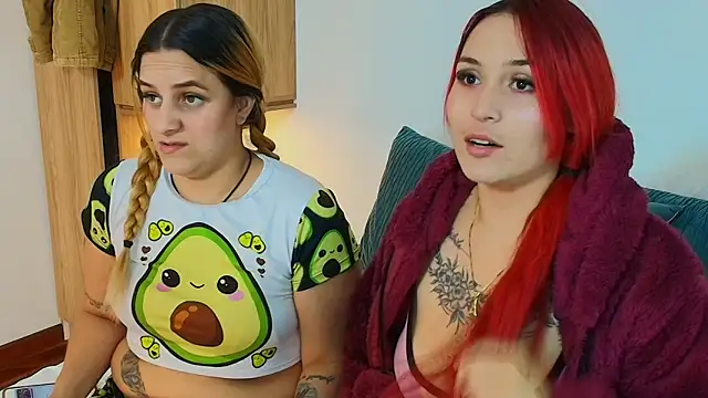 Snapshot of Dakota_Megan_69 chatting on 11, 10, 2025 Dakota Megan 69 online show from 11, 10, 2025