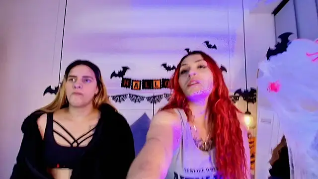 Snapshot of Dakota_Megan_69 chatting on 4, 11, 2025 Dakota Megan 69 online show from 4, 11, 2025