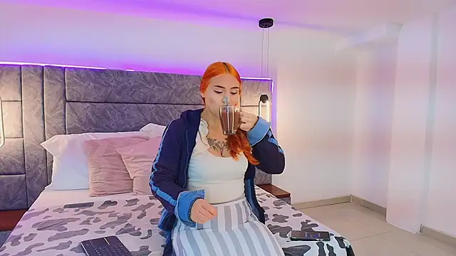 Dakota Megan 69 online show from 15, 4, 2026