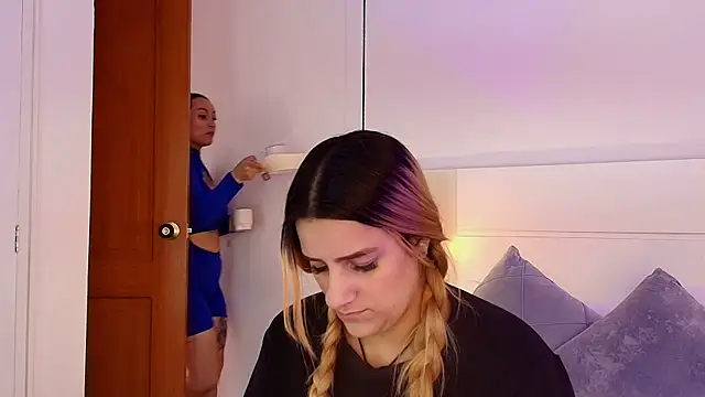 Snapshot of Dakota_Megan_69 chatting on 13, 10, 2025 Dakota Megan 69 online show from 13, 10, 2025