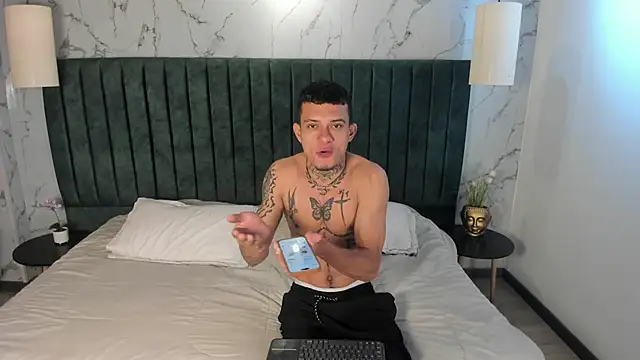 MrJustin  online show from 28, 9, 2025