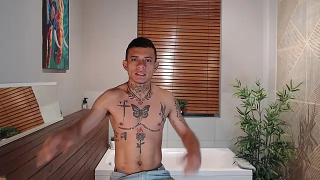 MrJustin  online show from 8, 9, 2025
