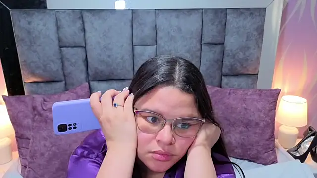 SamanthaPaImer online show from 18, 11, 2025