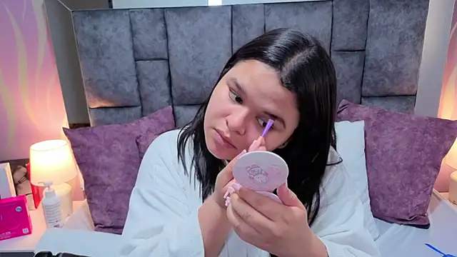 SamanthaPaImer online show from 15, 11, 2025