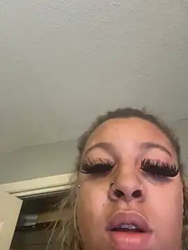 DiamondBlaz3 online show from 12, 2, 2026