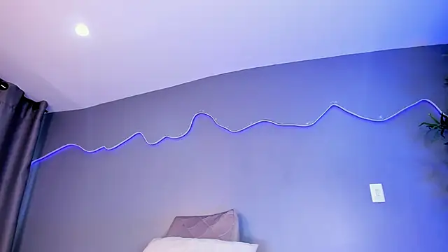 AlinaSweett  online show from 3, 11, 2025