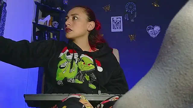 Snapshot of MeganBrown4 chatting on 30, 5, 2026 MeganBrown4 online show from 30, 5, 2026