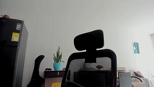 alice coopperx online show from 9, 3, 2026