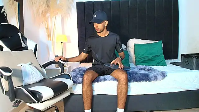 MaicolParker  online show from 25, 6, 2026