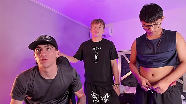 Handsomeboyss19 online show from 13, 2, 2026