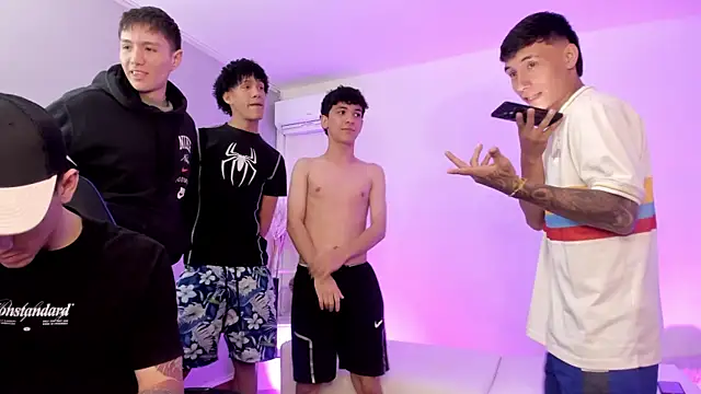 Handsomeboyss19 online show from 26, 5, 2026