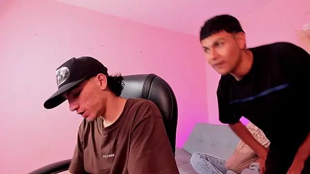 Handsomeboyss19 online show from 4, 2, 2026