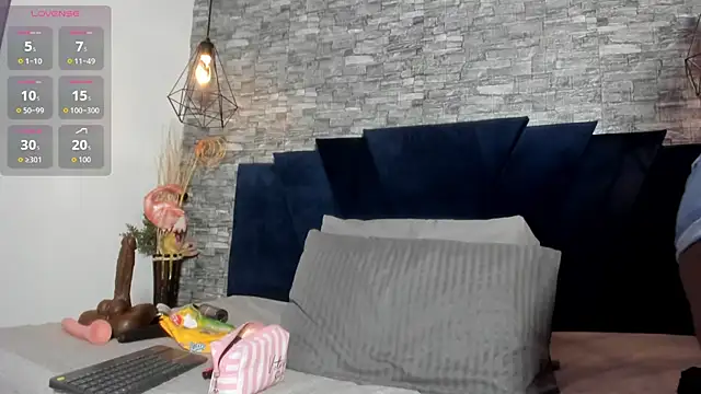 Snapshot of Emily_Brown18 chatting on 24, 2, 2026 Emily Brown18 online show from 24, 2, 2026