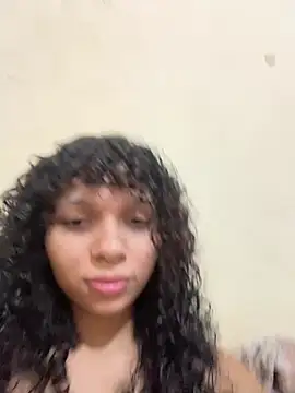 Casal-foda braba online show from 5, 2, 2026