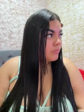 rvcurvylove online show from 8, 9, 2025