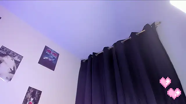 Velvet Moon1 online show from 22, 11, 2025