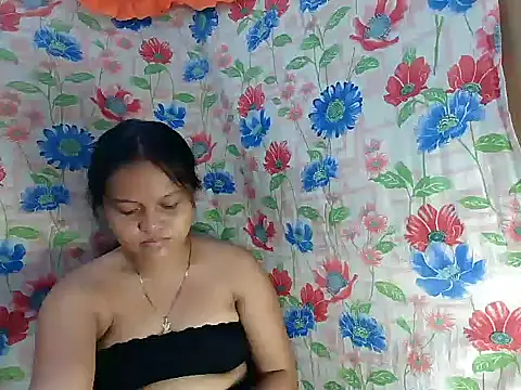 Exotichotpeanut-pinay online show from 22, 9, 2025