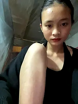 Snapshot of Kieu_xxx chatting on 18, 10, 2025 Kieu xxx online show from 18, 10, 2025