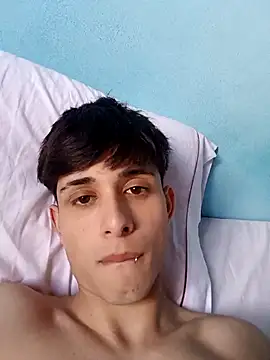 Snapshot of matiatr1112 chatting on 1, 11, 2025 matiatr1112 online show from 1, 11, 2025