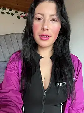 Mia salinass online show from 19, 7, 2026