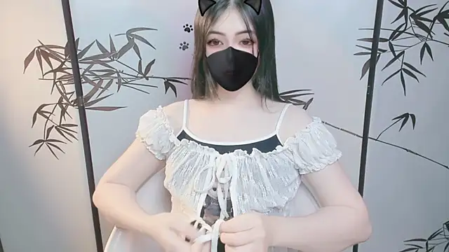 Sparkly Candy online show from 1, 12, 2025