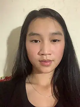 Snapshot of -Lie-06 chatting on 15, 10, 2025 -Lie-06 online show from 15, 10, 2025