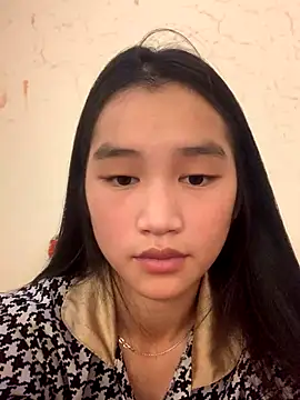 Snapshot of -Lie-06 chatting on 7, 10, 2025 -Lie-06 online show from 7, 10, 2025