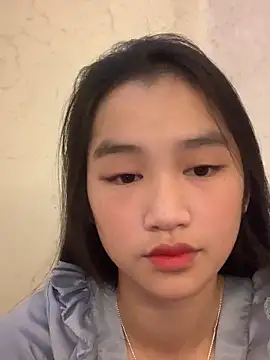 Snapshot of -Lie-06 chatting on 5, 10, 2025 -Lie-06 online show from 5, 10, 2025