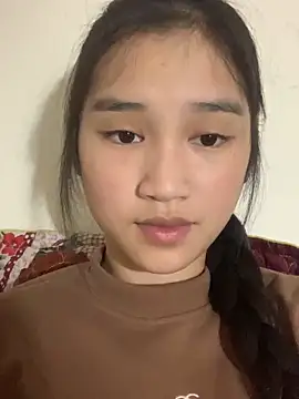 Snapshot of -Lie-06 chatting on 20, 11, 2025 -Lie-06 online show from 20, 11, 2025