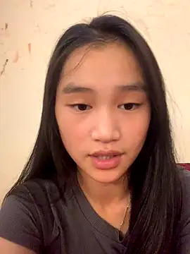 Snapshot of -Lie-06 chatting on 25, 9, 2025 -Lie-06 online show from 25, 9, 2025