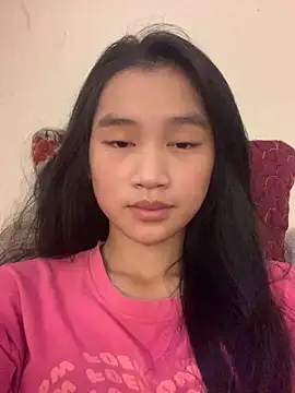 Snapshot of -Lie-06 chatting on 21, 9, 2025 -Lie-06 online show from 21, 9, 2025