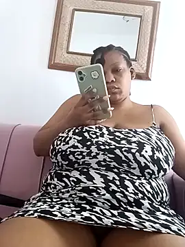 HappygalTheQueen online show from 21, 4, 2026