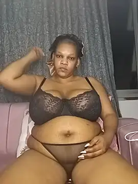 Snapshot of HappygalTheQueen chatting on 26, 5, 2026 HappygalTheQueen online show from 26, 5, 2026