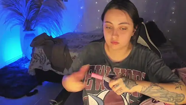 SarahCastro1  online show from 5, 5, 2026