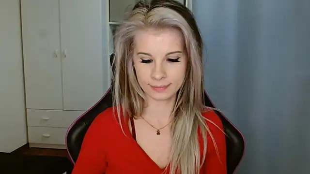 KristineGlow online show from 22, 3, 2026