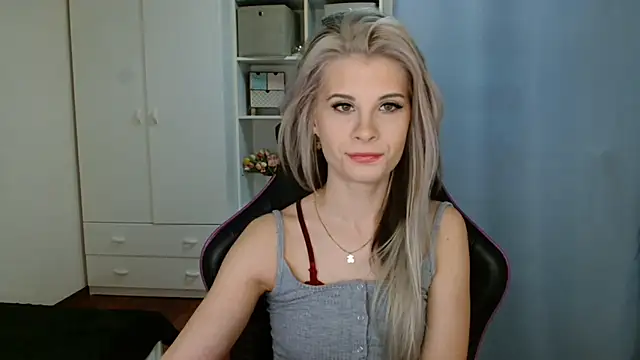 KristineGlow online show from 24, 3, 2026