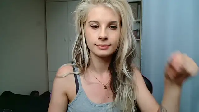 KristineGlow online show from 15, 7, 2026